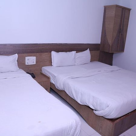 Hotel Kewal Inn Jalgaon Ngoại thất bức ảnh